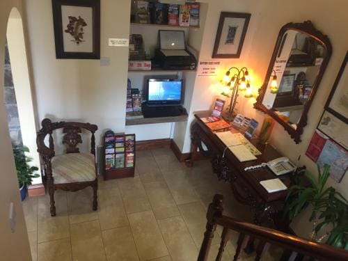 Lahiff's Bay View Guest House Hotel in County Clare