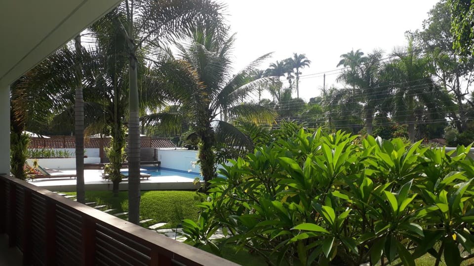 Tropical Contemporary Suites Hotel in Paraty