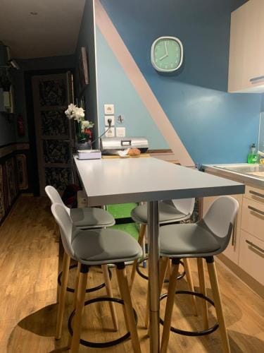 Lyon City Home's Bed & Breakfast Hotel in Villeurbanne