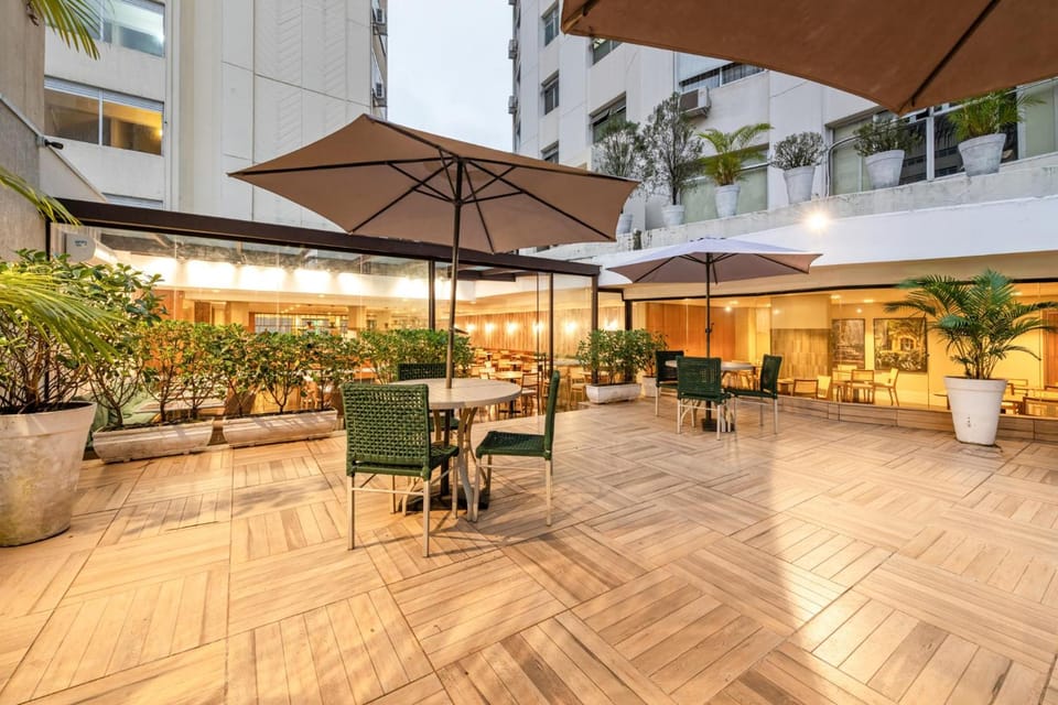 Bar/lounge