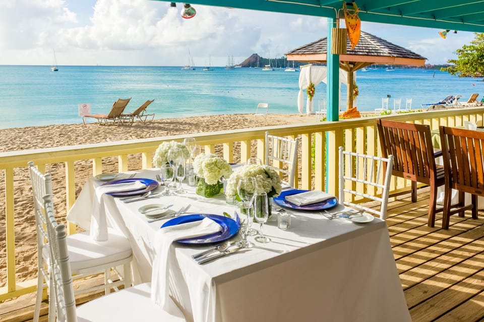 Bay Gardens Beach Resort & Spa Hotel in Caribbean