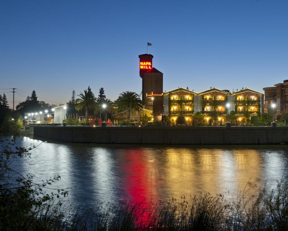 Napa River Inn Hotel in Napa Valley