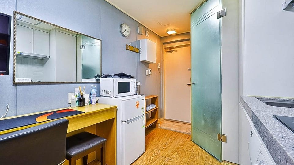 Suwon Easy Residence Hotel Motel in Gyeonggi-do