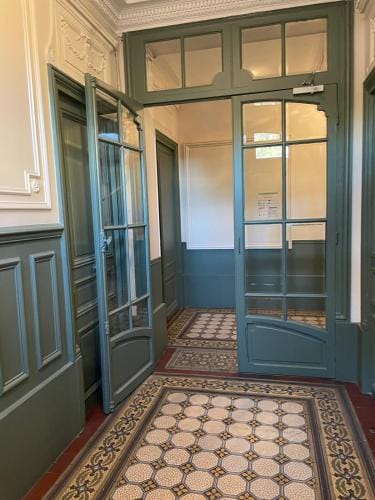 Maisonnette en duplex 25 M2 Pantin Hotel in Pantin