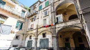 Vico Sedil Capuano 21 Hotel in Naples