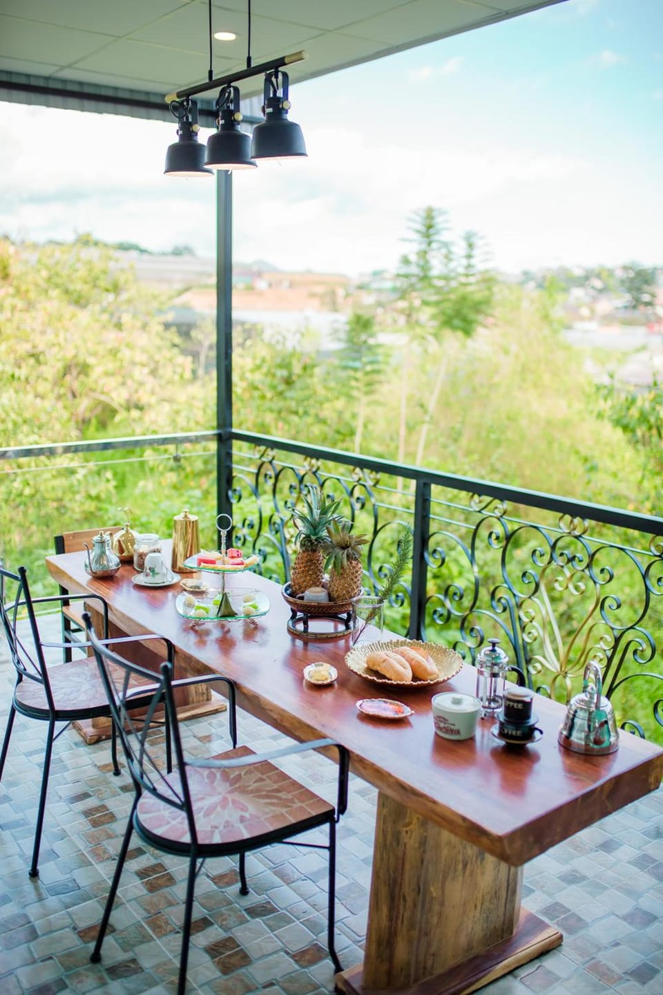 Dalat Terrasse Des Roses Villa Hotel in Dalat