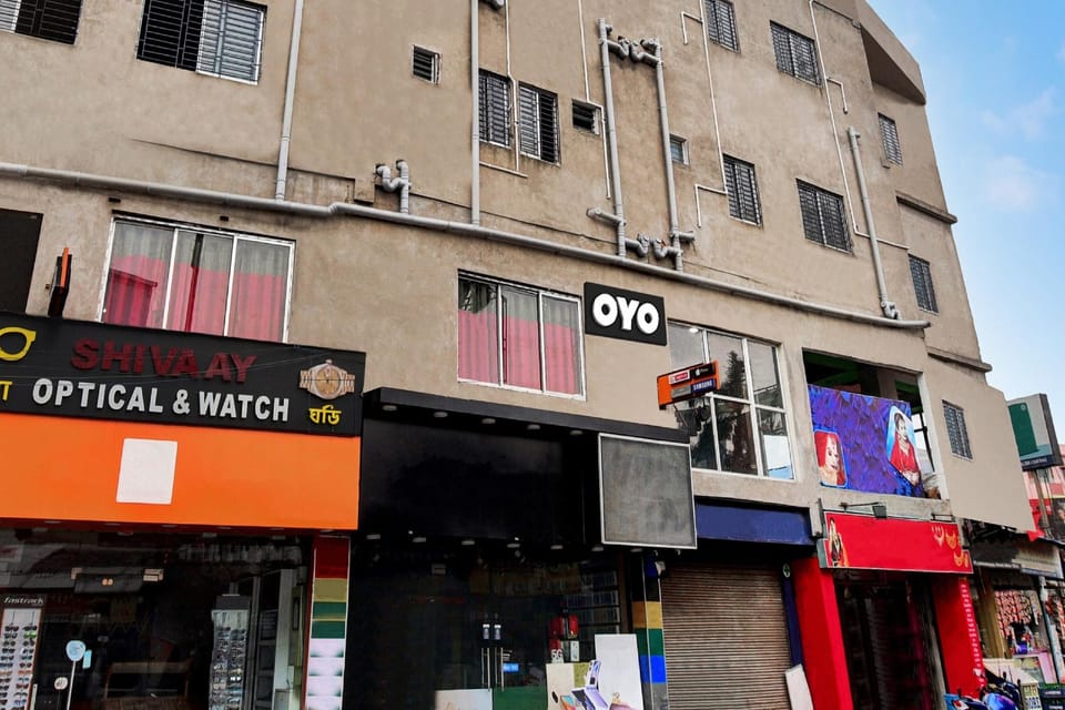 Hotel O ROYAL EMPIRE Hotel in Kolkata