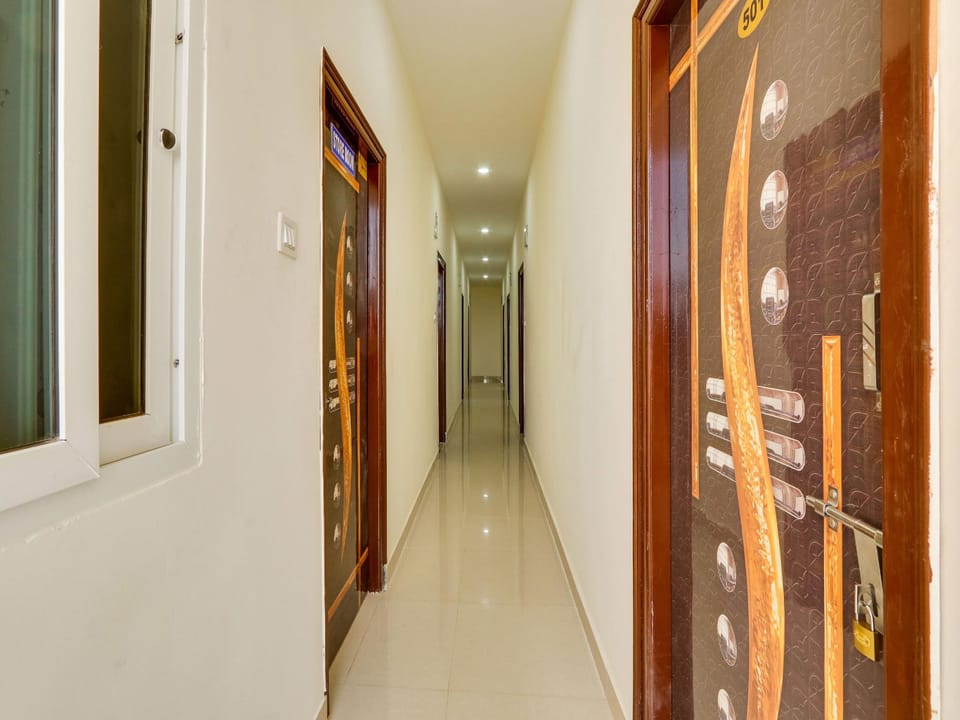 Super Collection O RBS Classic Stay Nacharam Mallapur Road Hotel in Secunderabad