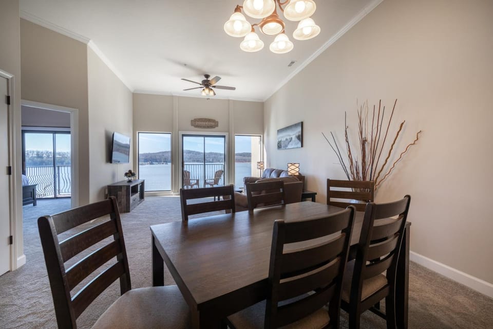 D'monaco Resorts at table rock lake Resort in Ridgedale