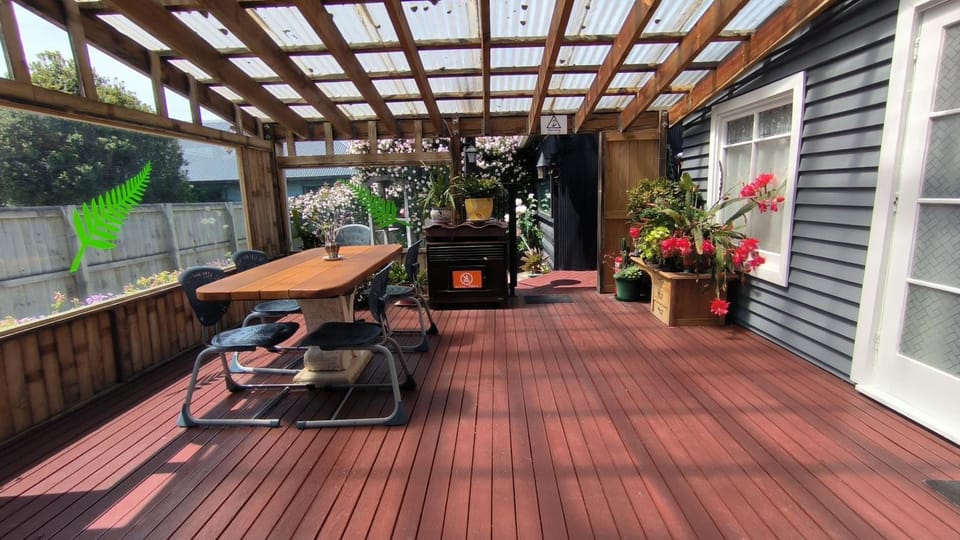 5 Large Bedroom Villas Suitable for 10People (CBD) Resort in Christchurch