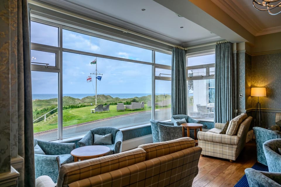 Trefeddian Hotel Hotel in Wales