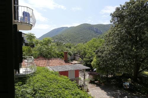 Rooms with a parking space Trpanj, Peljesac - 10422 Hotel in Dubrovnik-Neretva County
