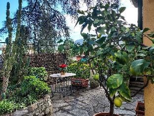 Elli Tops House for Trip to Portofino, 5 Terre Hotel in Santa Margherita Ligure