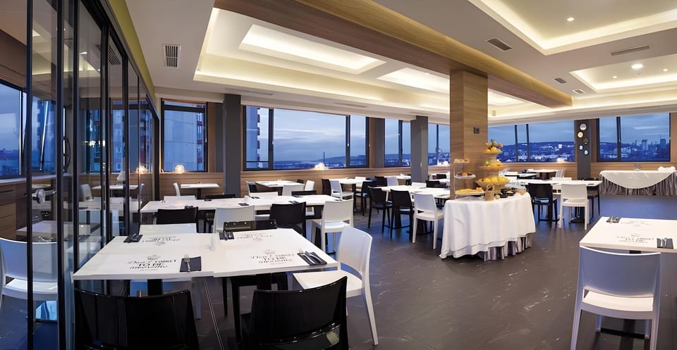 Radisson RED Belgrade Hotel in Belgrade