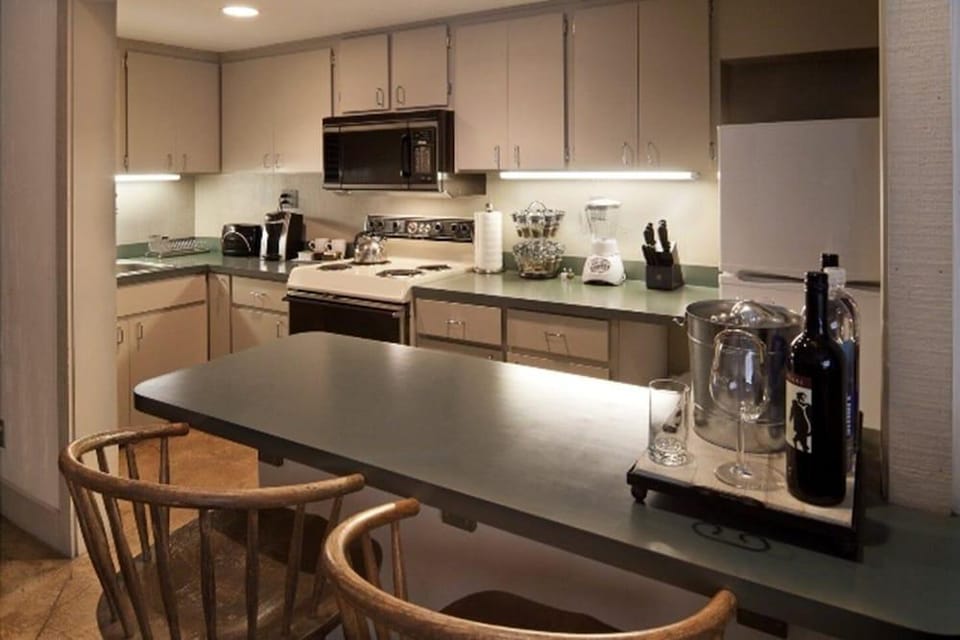 PlumpJack Inn Hotel in Palisades Tahoe (Olympic Valley)