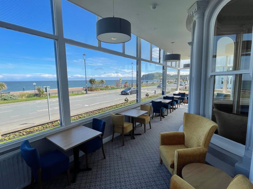 Hydro Hotel Hotel in Llandudno