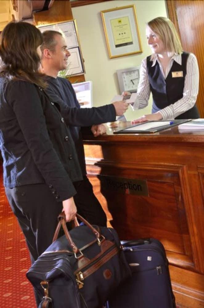 Riverside Hotel Hotel in England