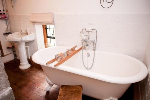 Walford Court Hotel in Wales