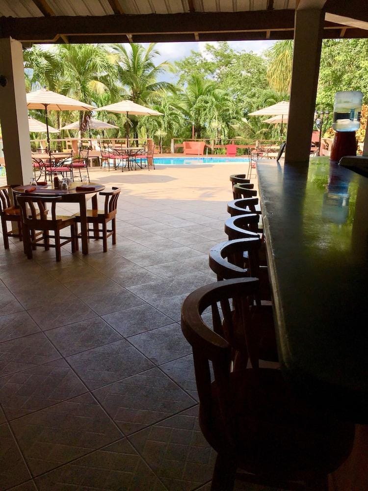 The Log Cab Inn Resort Hotel in San Ignacio