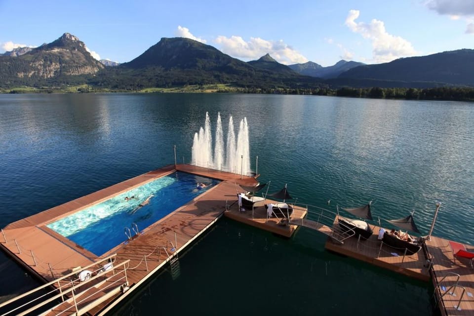 Romantik Residenz Ferienwohnungen Hotel Im Weissen Rössl Hotel in Salzburgerland