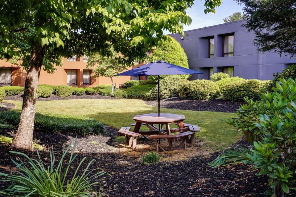 Clarion Inn Asheville Airport Hotel in Fletcher