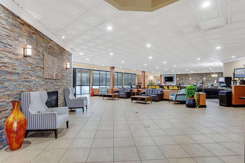 Clarion Inn Asheville Airport Hotel in Fletcher