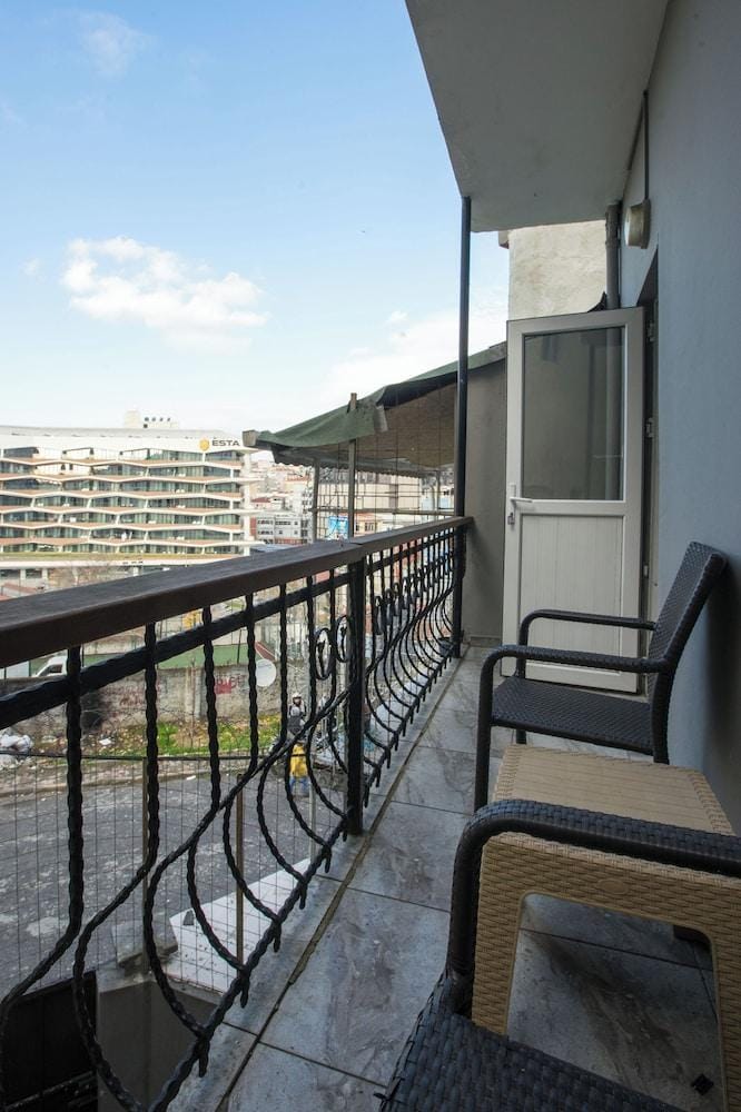 Zelya Flats Hotel in Istanbul