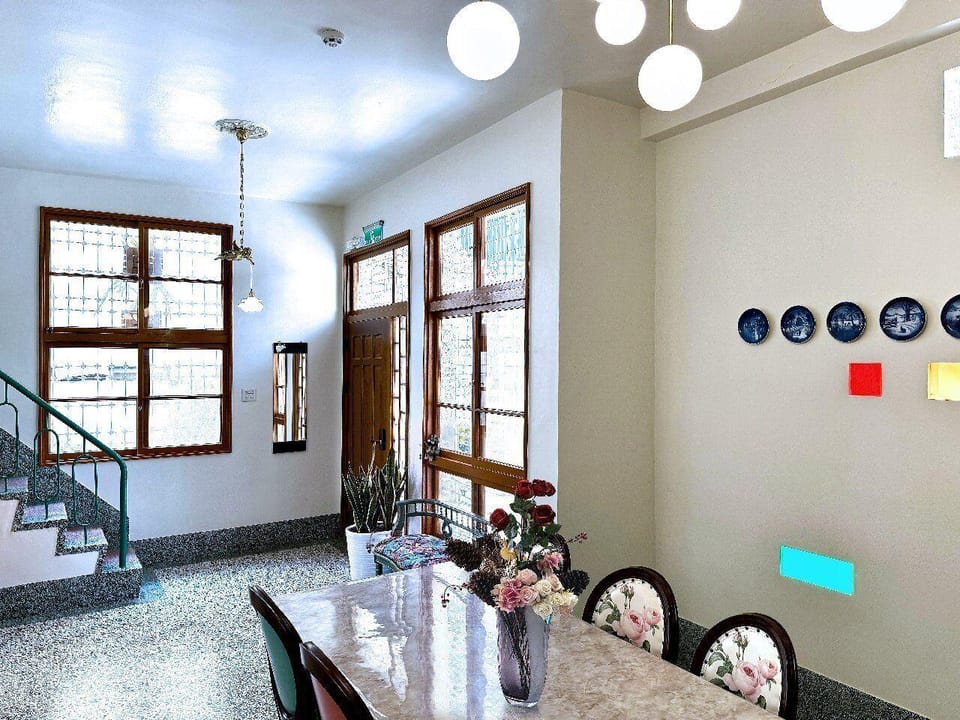 Ronchamp Villa Hotel in Kaohsiung