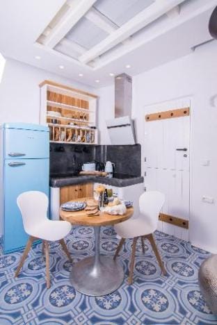 AmazeU Naxos Hotel in Naxos