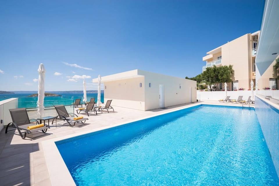 Panorama Plus Hotel in Almyrida