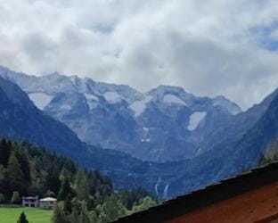 Elyana's Home in Vezza d'Oglio Hotel in Province of Brescia