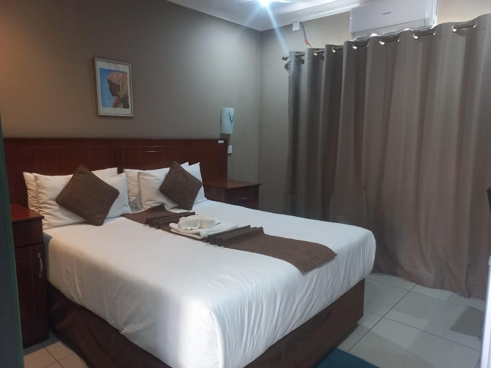 ShakeVille Guest House Hotel in Africa