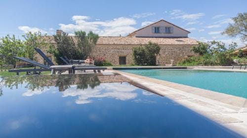 Domaine de la Calamande Hotel in Valréas
