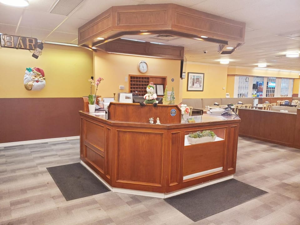 Moosomin Country Squire Inn Inn in Saskatchewan