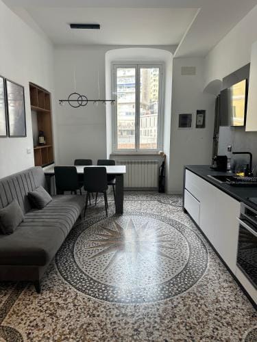 Mosaic Inn Hotel in Genoa