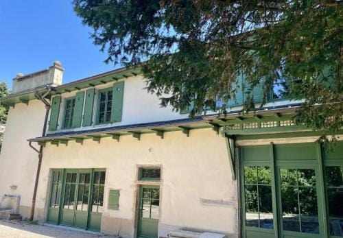 Domaine de Bellescize Hotel in Auvergne-Rhône-Alpes