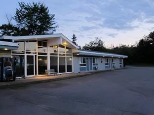 The Greensboro Inn Motel in New Brunswick