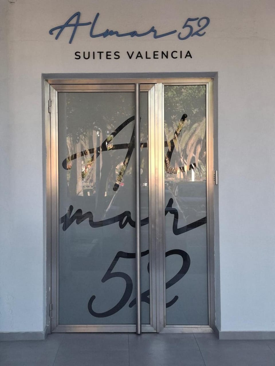 Almar 52 Suites Hotel in Valencia