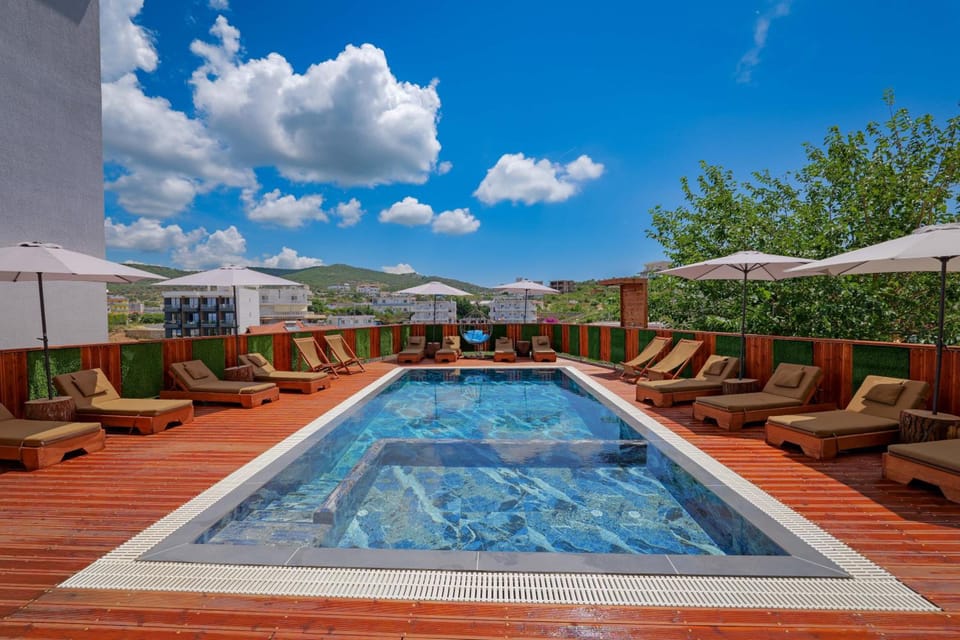 Hotel Mira Mare Hotel in Ksamil