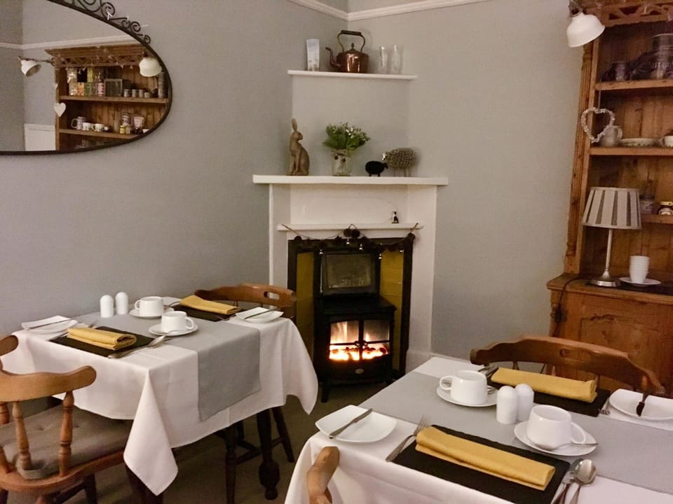 2 Cambridge Villas B & B Hotel in Ambleside