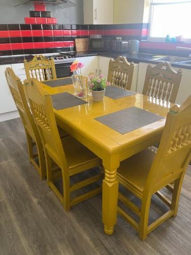Private Room 1 Near Southmead Hospital Hotel in Bristol