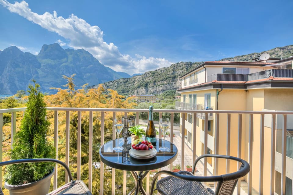 Bike & Wind Hotel Villa Maria Hotel in Nago–Torbole