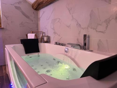 Chalet Le Tilleul Hotel in Piedmont