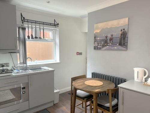 Melbury Rooms & Studios Hotel in Exeter