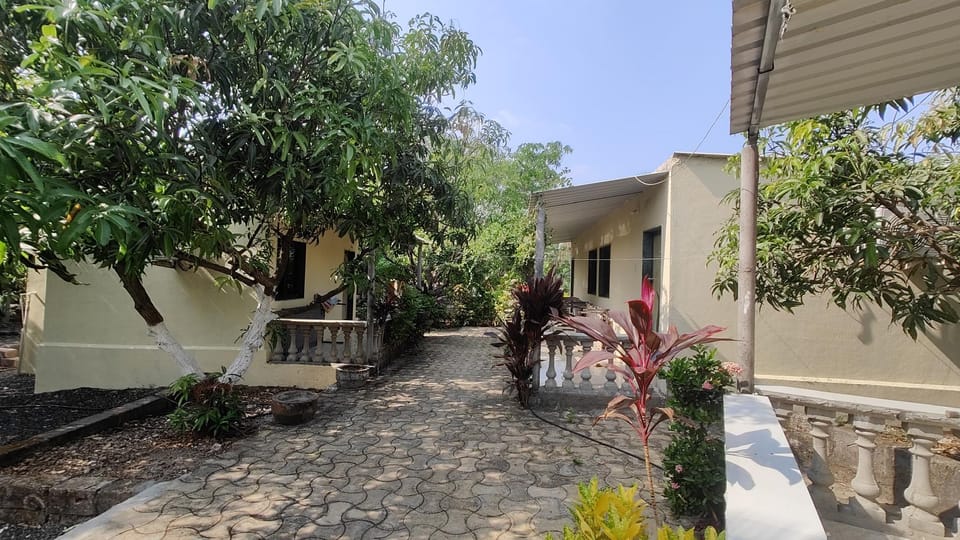 GIR FOREVER FARM Hotel in Gujarat