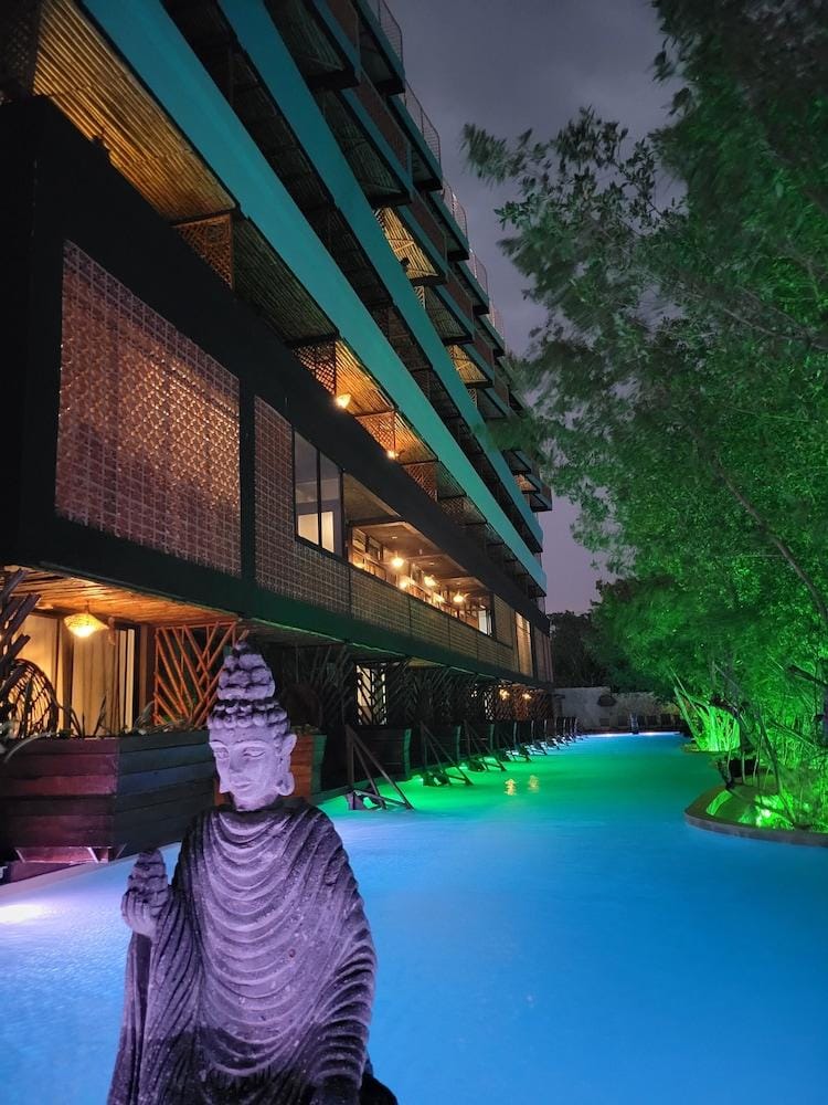 Akuazul Resorts Adults Only Resort in Cancun