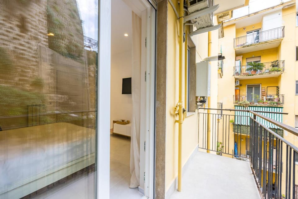 Montesanto View Rooms by Wonderful Italy Hotel in Naples
