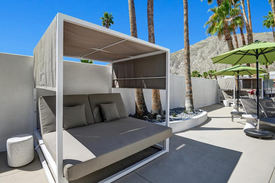 The Dunes Hotel (Palm Springs) Hotel in Palm Springs