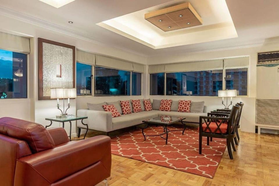 Orchid Garden Suites Hotel in Pasay