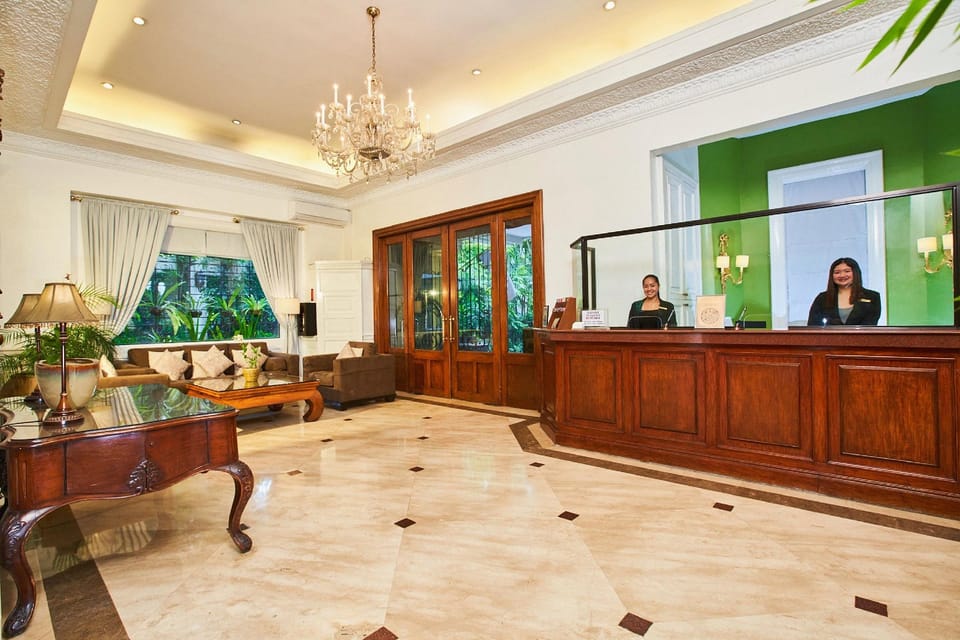 Orchid Garden Suites Hotel in Pasay